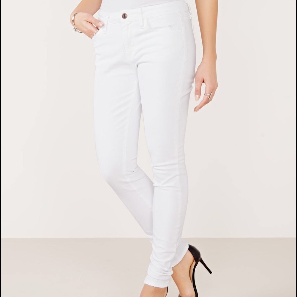 White Skinny Jeans Size 24